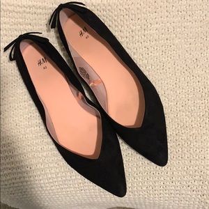 H&M flats.